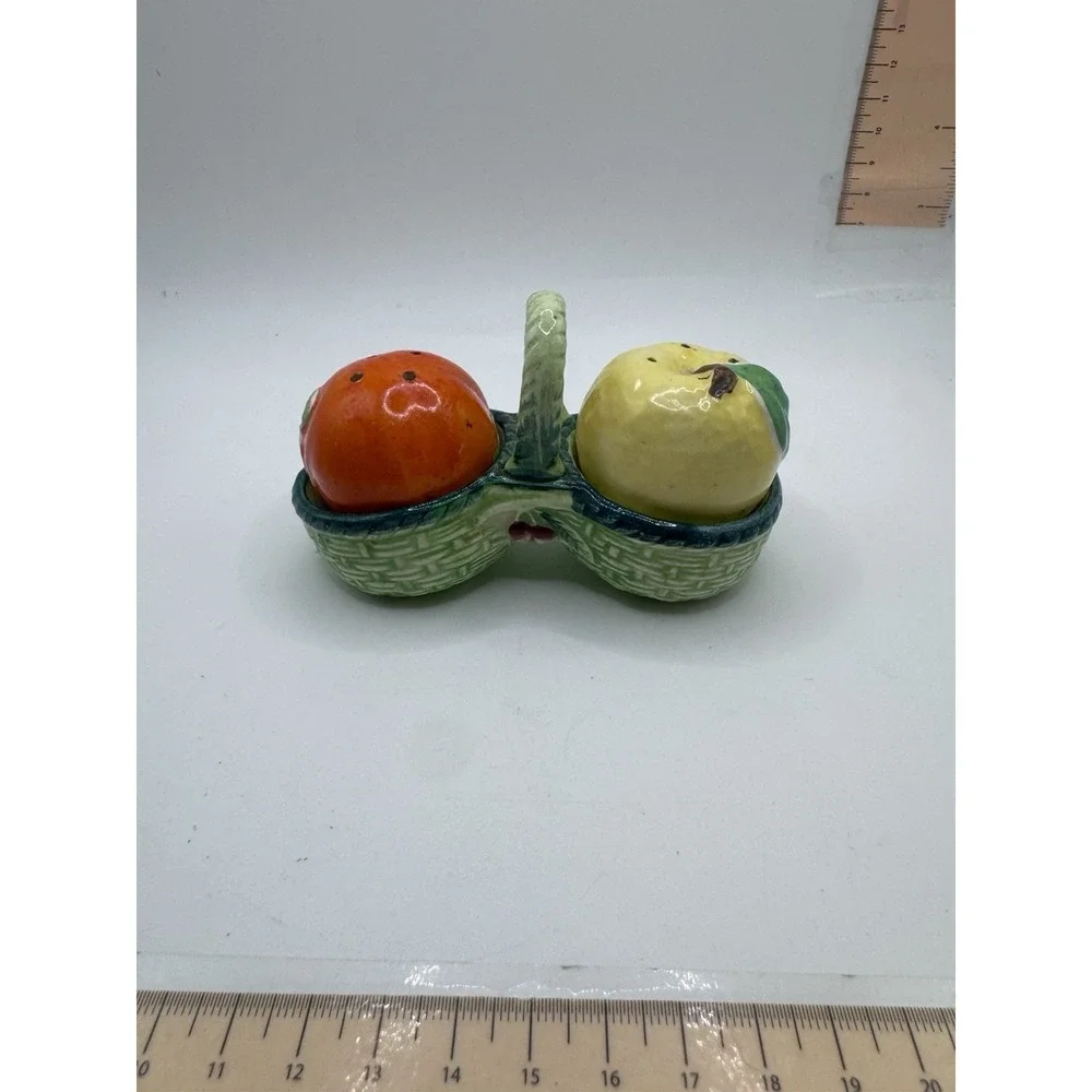 Vintage Salt & Pepper Shakers Occupied Japan Orange & Apple In A‎ Basket 3 Piece